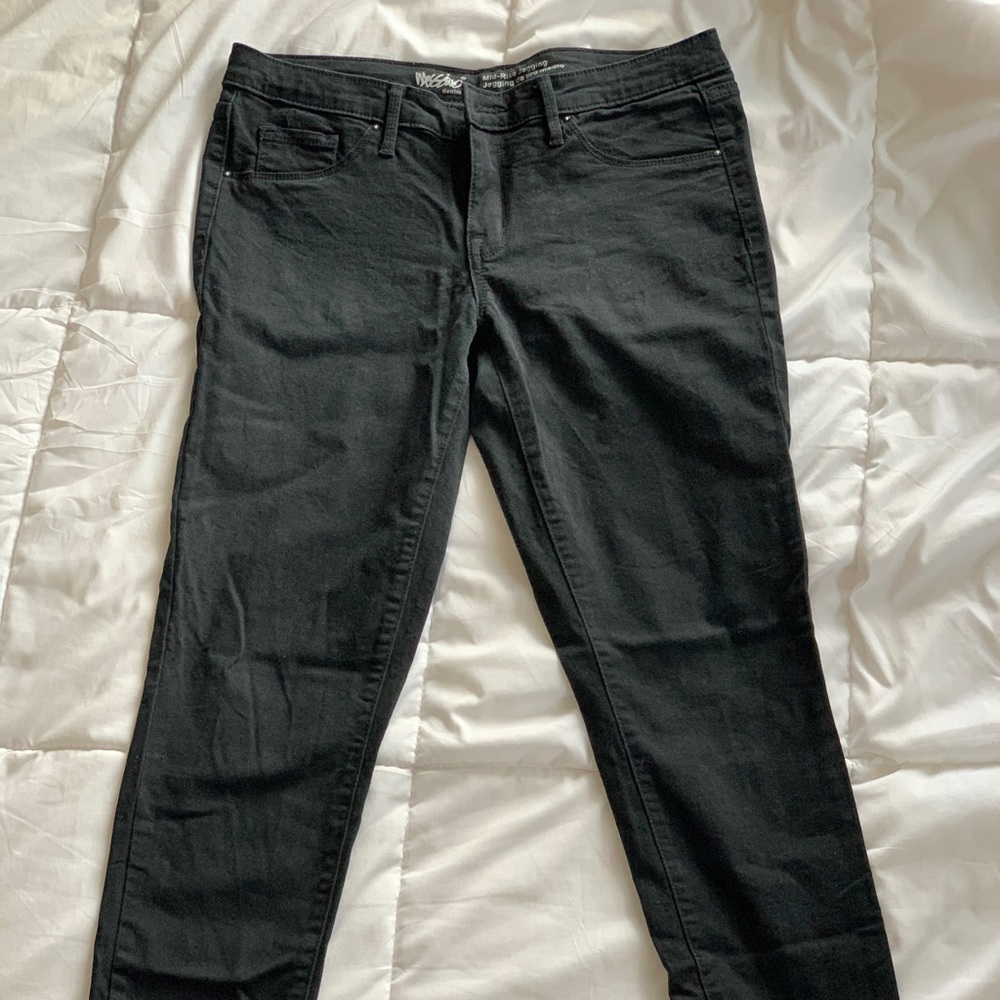 Black Jeans